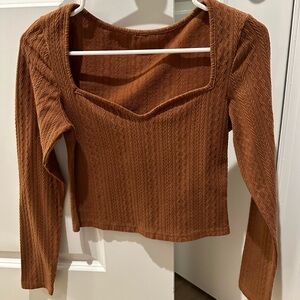 Long sleeve small shirt